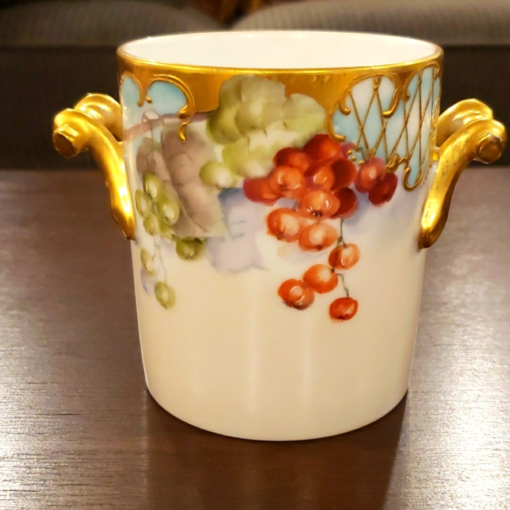 Vintage CFH GDM condensed milk (or jam) jar (no cover), in excellent condition